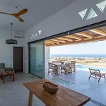 Oskelos Villa *