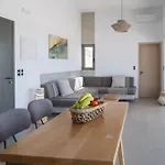 Villa Oskelos Kastrákion